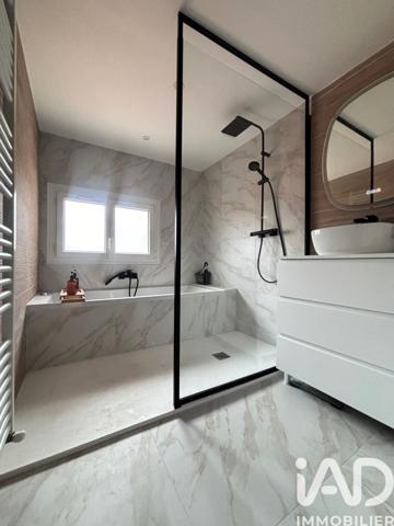 Maison à vendre 5 pièces 125 m² Saintes