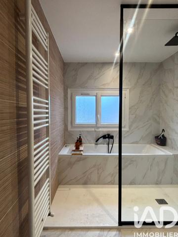 Maison à vendre 5 pièces 125 m² Saintes