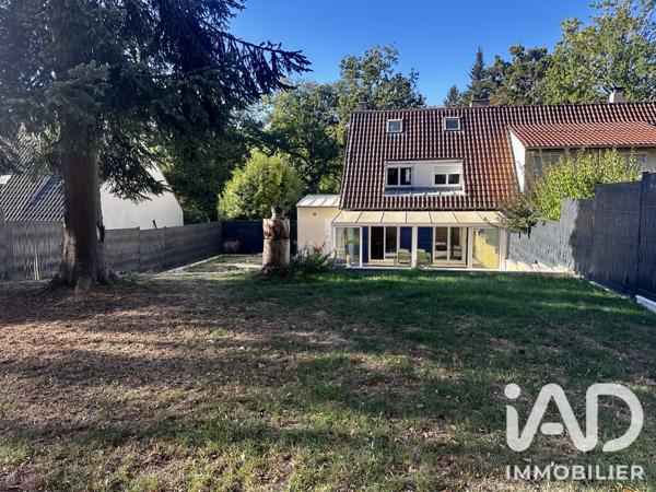 Maison à vendre 4 pièces 100 m² Saint-Fargeau-Ponthierry