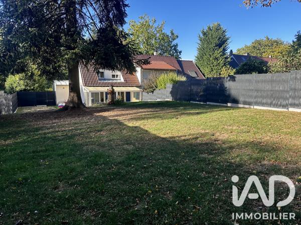 Maison à vendre 4 pièces 100 m² Saint-Fargeau-Ponthierry