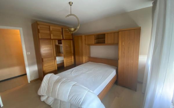 Appartement à louer    2 pièces • 68 m2 Annemasse