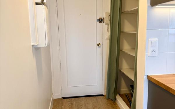 Appartement à louer    2 pièces •  Clamart