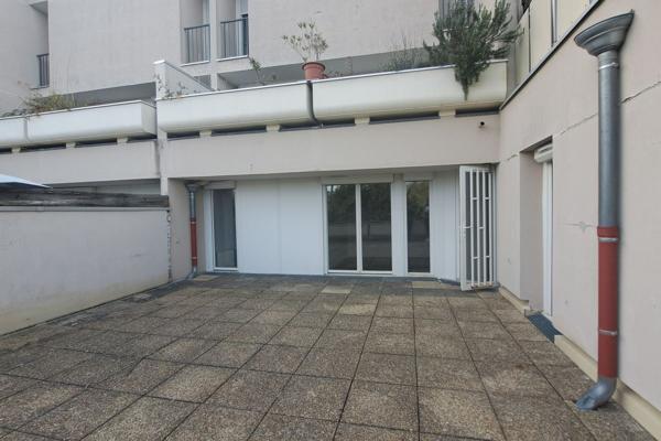 LA TOUR DU PIN - Appartement Type 5