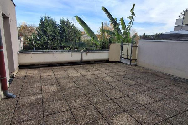 LA TOUR DU PIN - Appartement Type 5