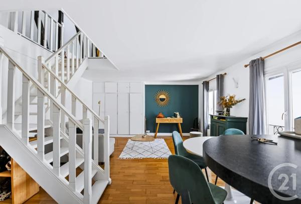 Appartement Duplex à vendre  3 pièces - 52,52 m 2   PARIS  - 75010