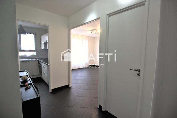 Beau F3 dernier étage, ascenseur, parking et cave