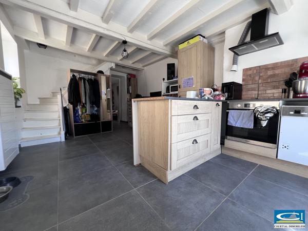 MAISON DE VILLAGE + JARDIN 200 M²