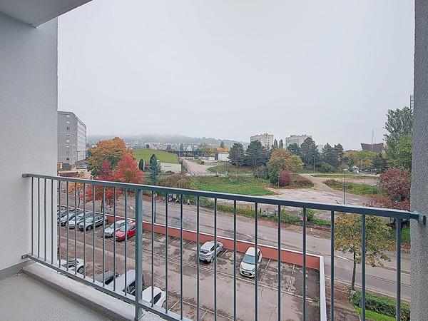 Spacieux T4 Lumineux à Laxou 88 m² avec Balcon, Loggia, Cave et Garage