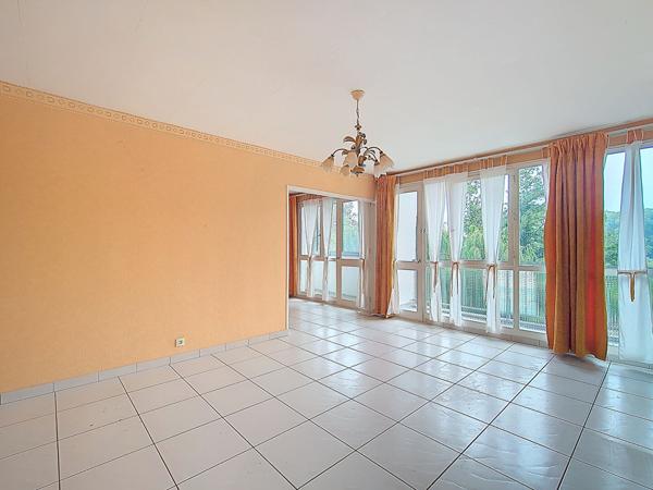 Spacieux T4 Lumineux à Laxou 88 m² avec Balcon, Loggia, Cave et Garage