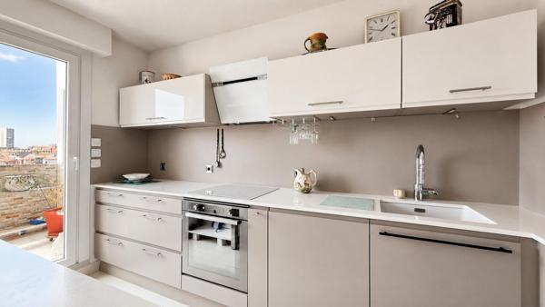 Appartement 4 pièces de 94 m² – Centre-ville de Saint-Raphaël