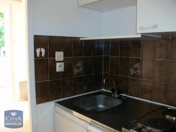 Appartement à louer 1 pièce 16.6m²