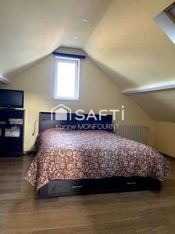 Maison semi-mitoyenne avec jardin et garage