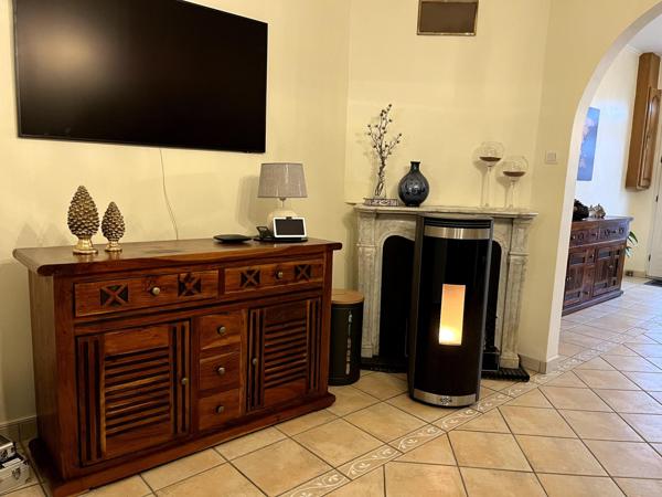 Maison semi-mitoyenne avec jardin et garage