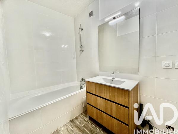 Location appartement 4 pièces 90 m² Béziers