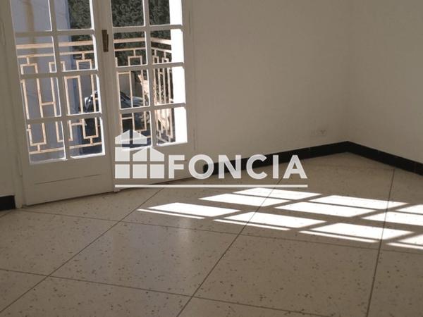 Location Studio 30.45 m² - 44 RUE DES CHASSEURS Montpellier 34070