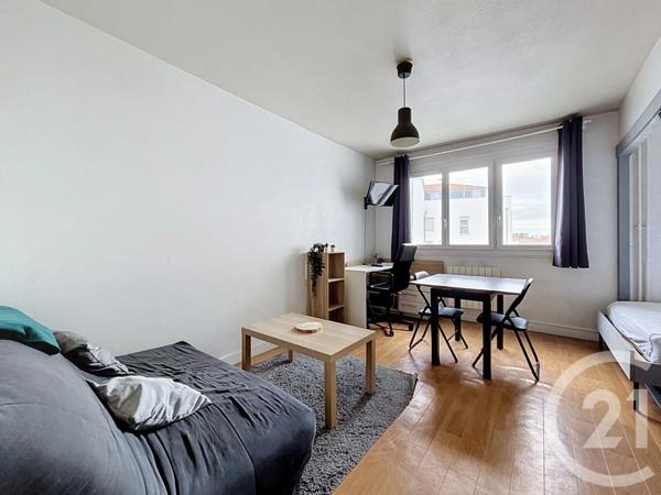 Appartement F1 à vendre  1 pièce - 28,50 m 2   CLERMONT FERRAND  - 63