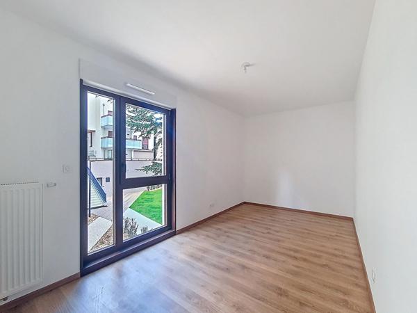 Achat appartement près de RILLIEUX LA PAPE - 4 pièce(s) - 88 m² - 370 000 €