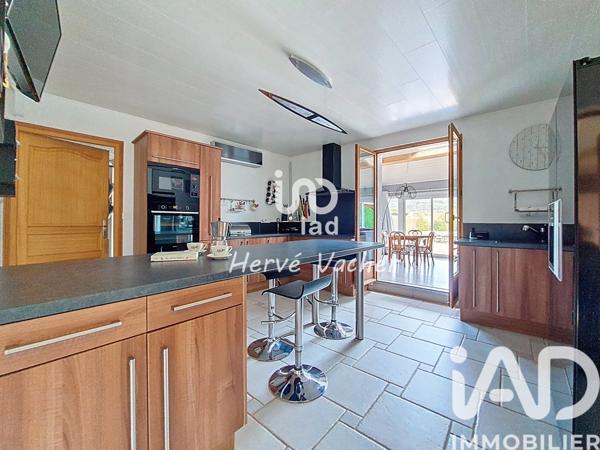 Maison à vendre 6 pièces 251 m² Coligny