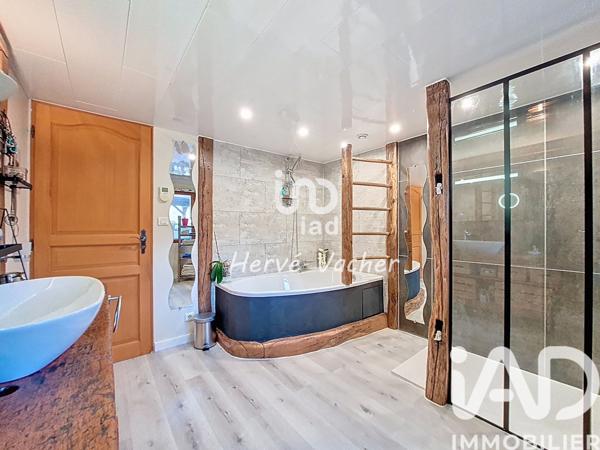 Maison à vendre 6 pièces 251 m² Coligny