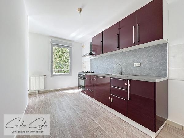 MEYLAN A vendre 3 pièces avec garage dans un cadre paisible à deux pas des services!