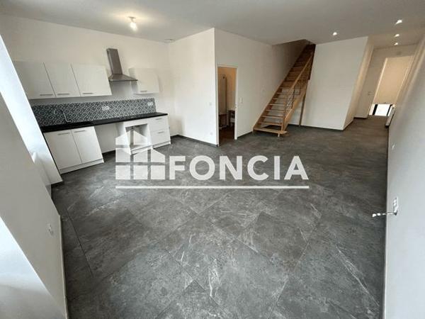 Location Maison 4 pièces 88.74 m² - 94 PETITE RUE NEUVE Dagneux 01120