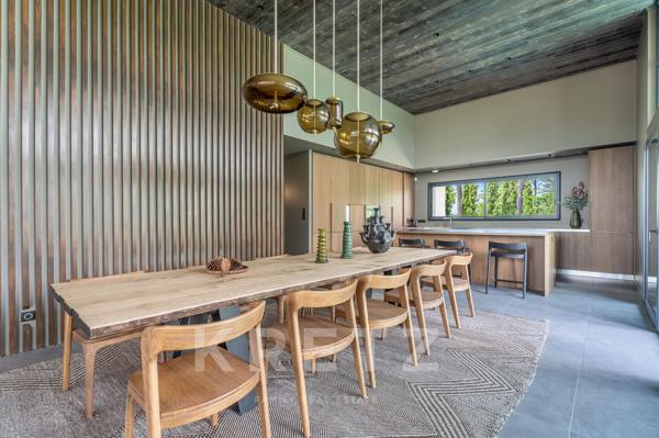 Biscarrosse Golf – Villa d’architecte de 340 m² avec rooftop sur la canopée Landaise de 180 m²