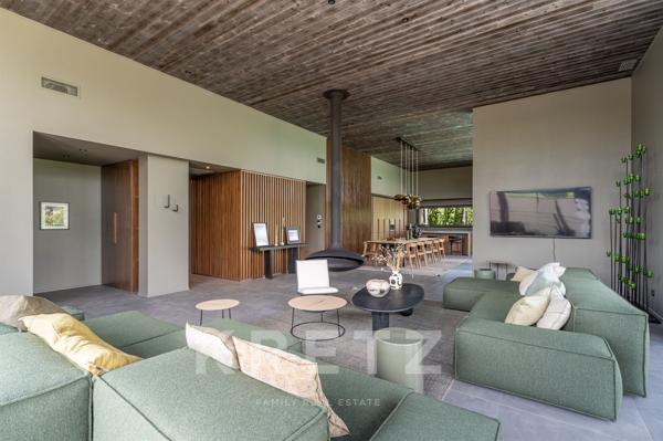 Biscarrosse Golf – Villa d’architecte de 340 m² avec rooftop sur la canopée Landaise de 180 m²