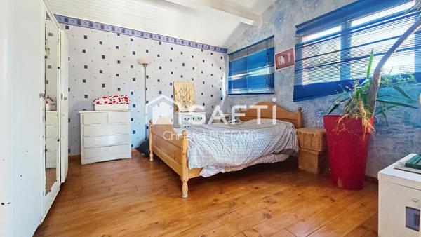 Petit immeuble à fort potentiel avec terrain constructible