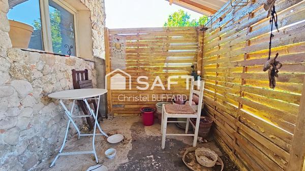 Petit immeuble à fort potentiel avec terrain constructible