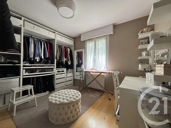 Maison à vendre  8 pièces - 220 m 2   ERAGNY SUR OISE  - 95