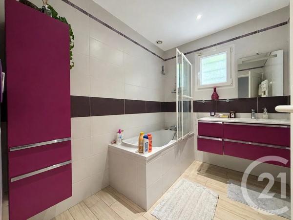 Maison à vendre  8 pièces - 220 m 2   ERAGNY SUR OISE  - 95