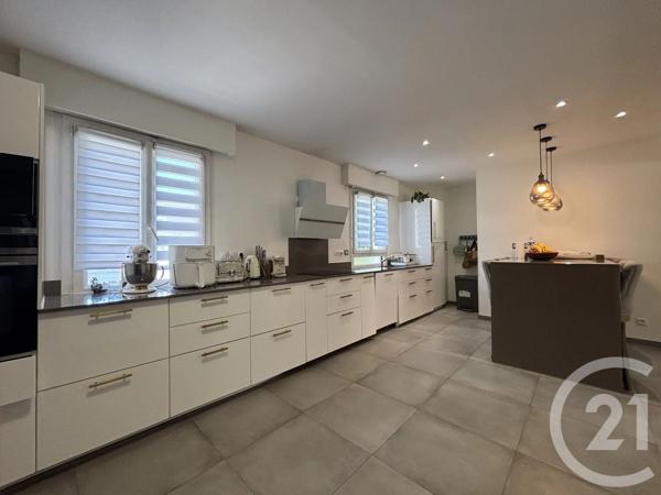 Maison à vendre  8 pièces - 220 m 2   ERAGNY SUR OISE  - 95
