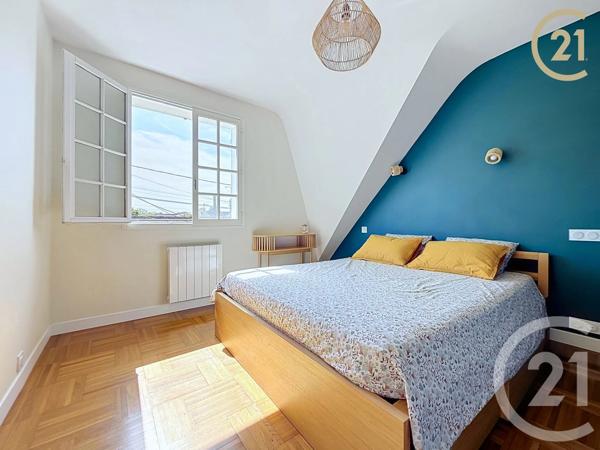 Maison à vendre  6 pièces - 106,11 m 2   BONDY  - 93