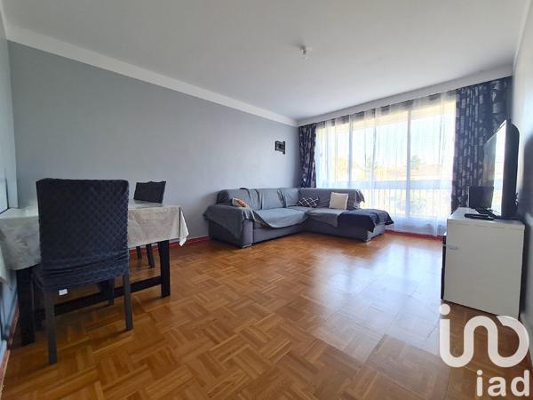 Appartement 3 pièces de 66 m² à Gagny (93220)