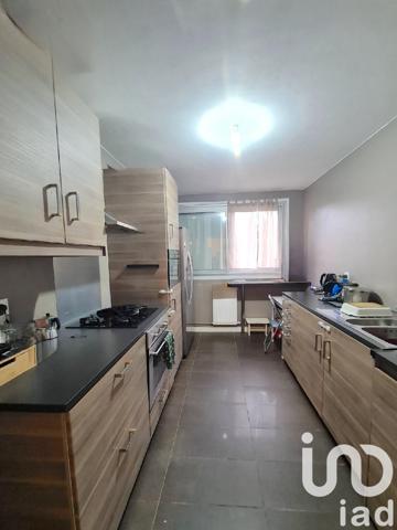 Appartement 3 pièces de 66 m² à Gagny (93220)