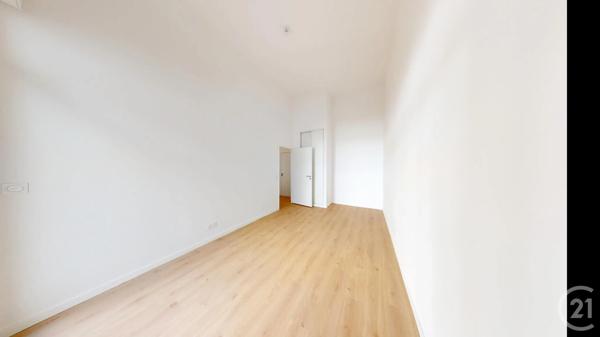 Appartement à vendre  3 pièces - 67,60 m 2   AUBERVILLIERS  - 93