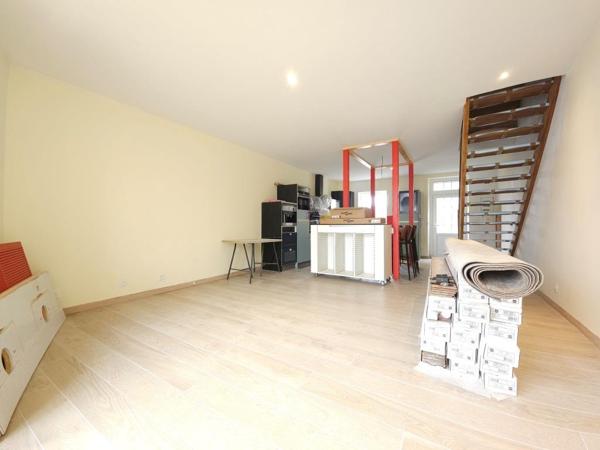 Maison centre ville 130m² - 3 chambres à Saint Savin Saint-Savin (33920)