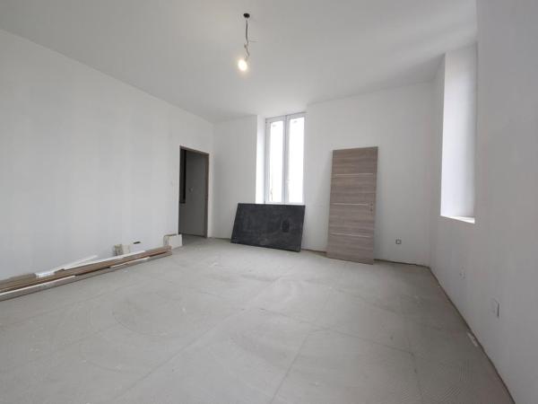 Maison centre ville 130m² - 3 chambres à Saint Savin Saint-Savin (33920)