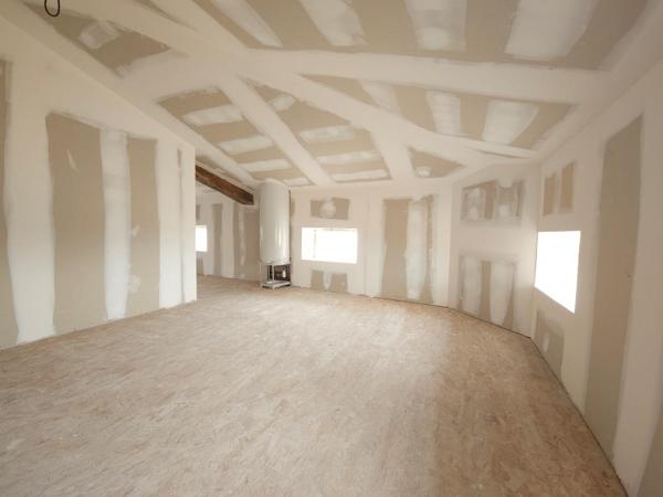 Maison centre ville 130m² - 3 chambres à Saint Savin Saint-Savin (33920)