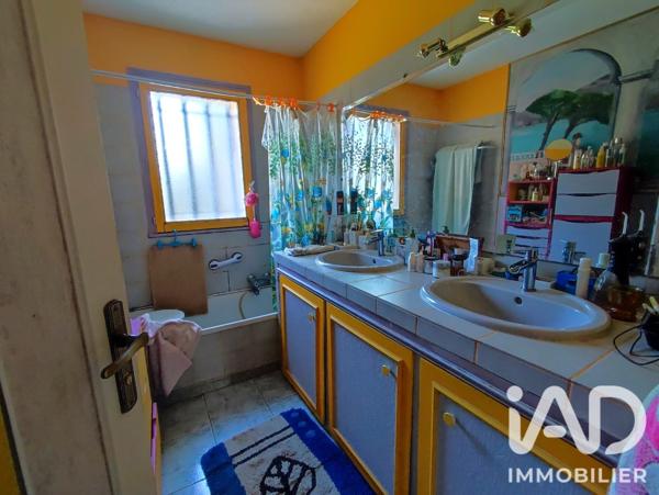 Maison à vendre 5 pièces 112 m² Saint-Raphaël