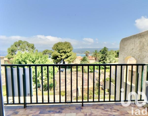 Appartement à vendre 4 pièces 78 m² Saint-Cyr-sur-Mer