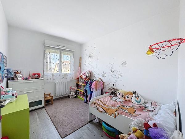 Achat appartement Roissy-en-Brie - 4 pièce(s) - 72 m² - 259 000 €