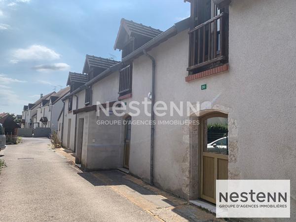 Maisonnette-appartement meublée / St-Gervais-la-Forêt / 2 chambres /  Jardin clos sans vis à vis / parking