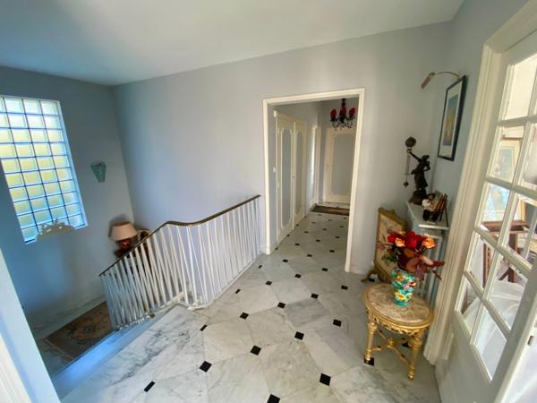 Maison à vendre 9 pièces MONTELIMAR (26)