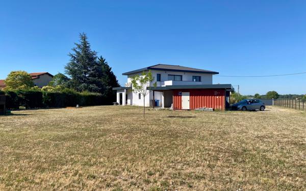 Maison à vendre    6 pièces • 182 m2 Saint-Jory