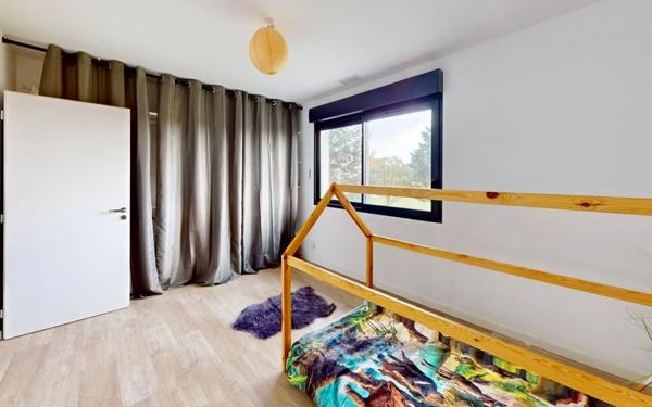 Maison à vendre    6 pièces • 182 m2 Saint-Jory