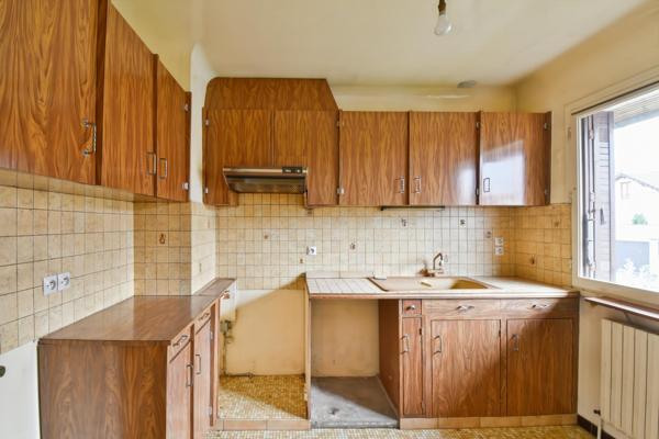 Maison individuelle avec sous sol total.