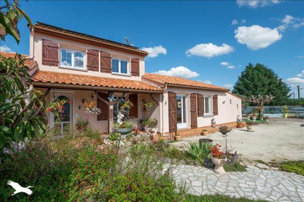 Maison à vendre |  Saujon |  6 pièces | 125 m²