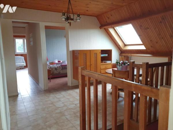 A VENDRE A MONTMORT- LUCY -MAISON FAMILIALE DE TYPE 7