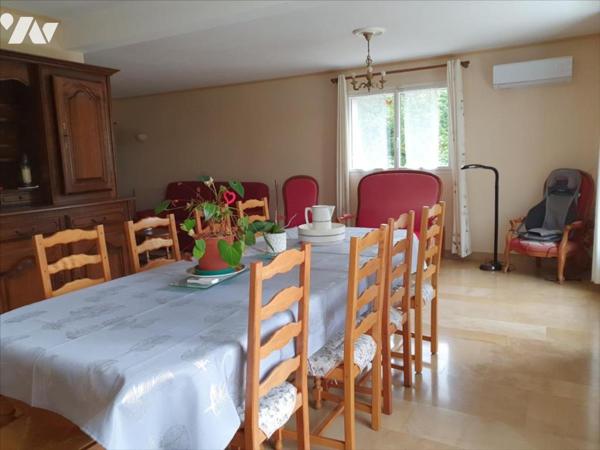 A VENDRE A MONTMORT- LUCY -MAISON FAMILIALE DE TYPE 7